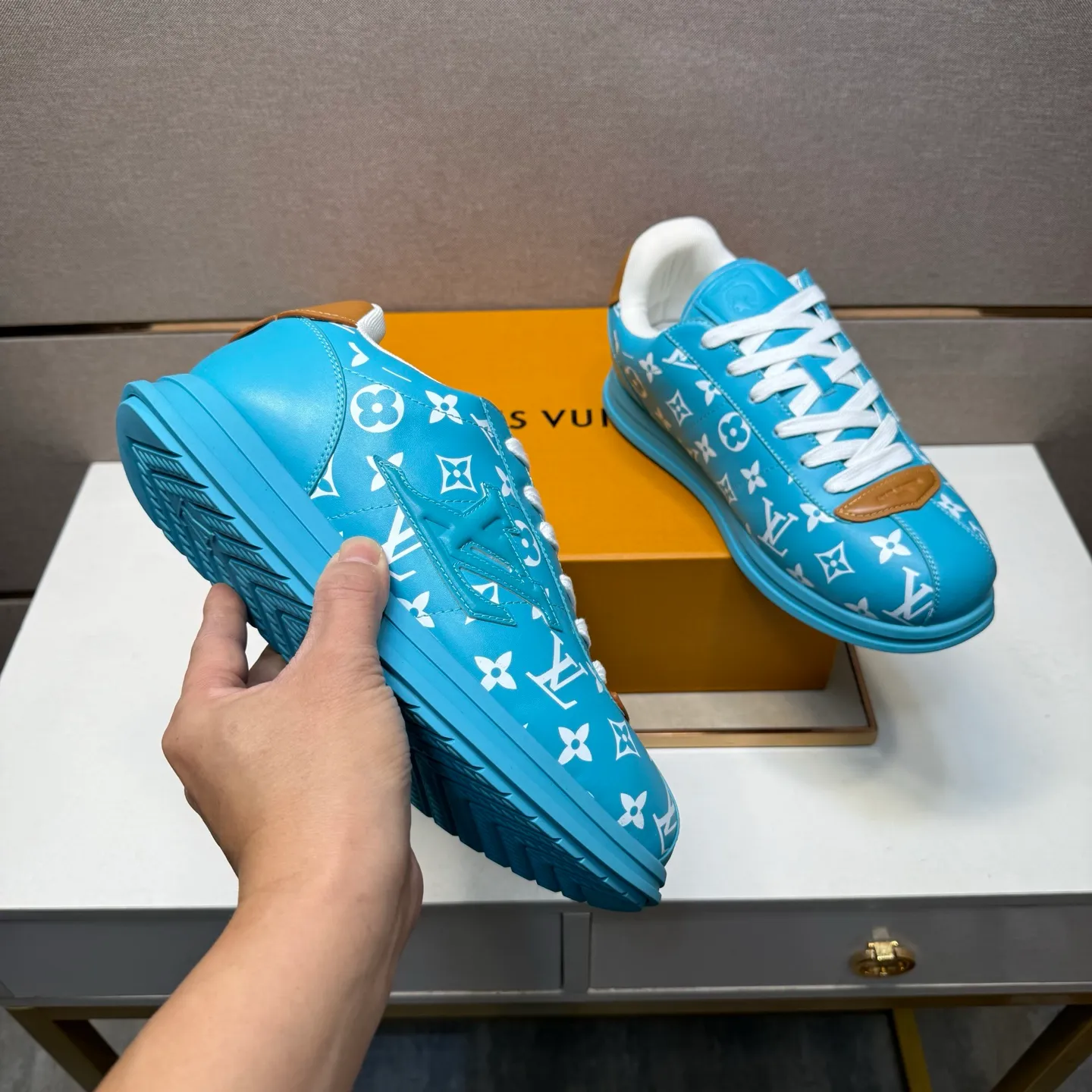 Men's men's shoes 💰pp560 [LV～] Men's casual shoes 2025z cabinet sales simultaneously 🔶Size: 38-44 #️⃣ 🔷4 colors🔜The upper is made of multi-material splicing➕Mesh lining, comfortable and breathable, sole: original comfortable and wear-resistant outsole, ⚠️real thing📱photographed🎬real thing is better📢📢📢